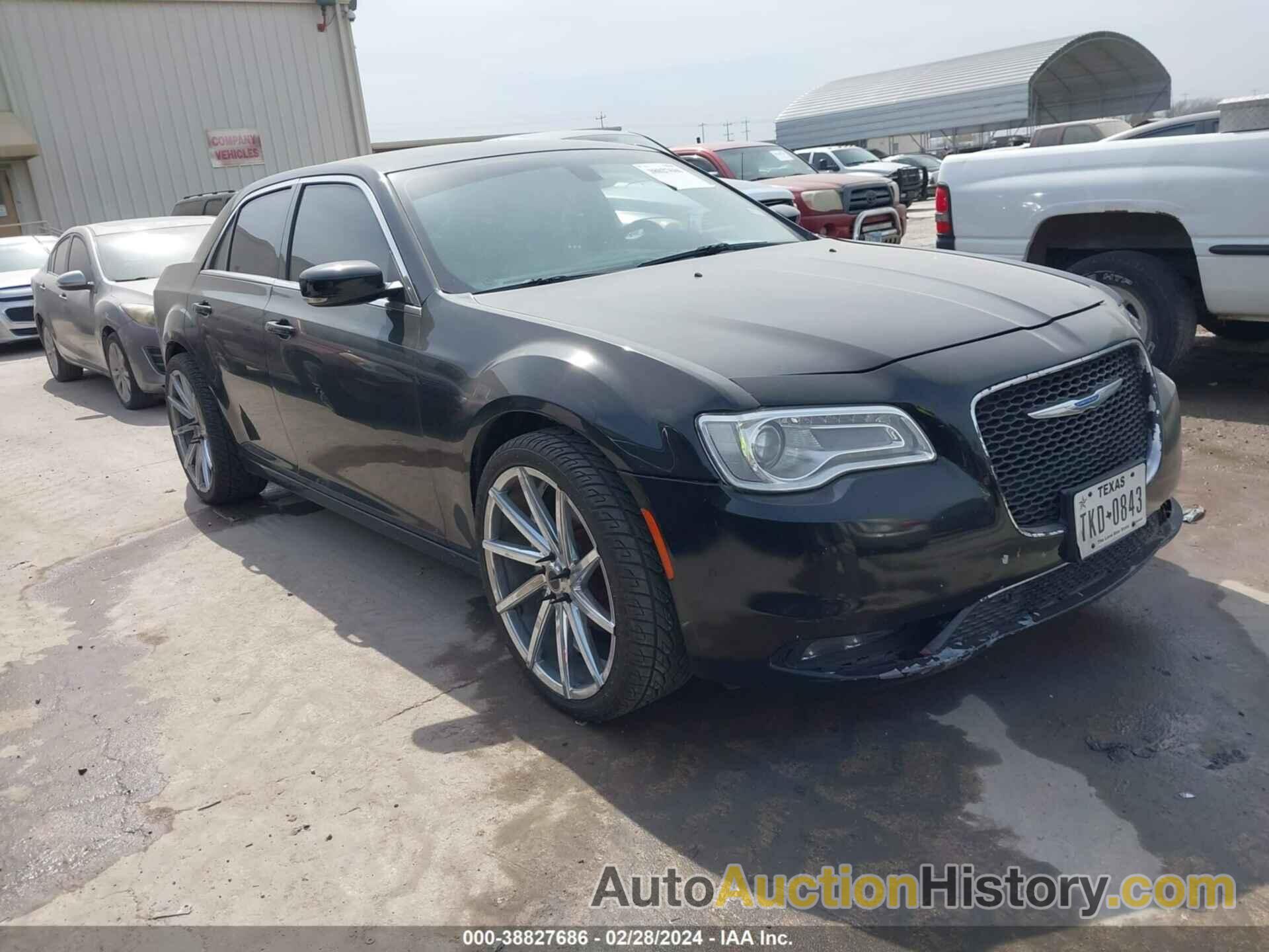 CHRYSLER 300 LIMITED AWD, 2C3CCARG3HH591771