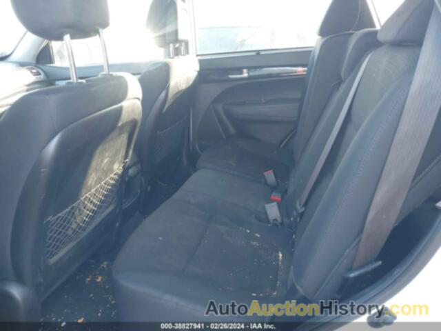 KIA SORENTO LX, 5XYKT4A68FG647081