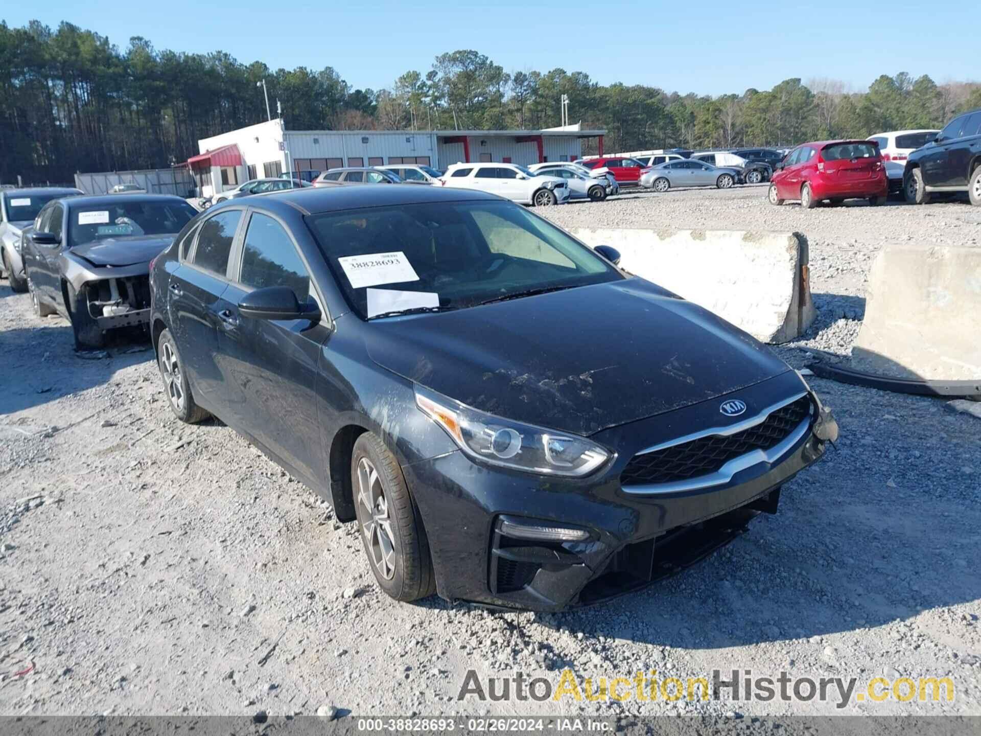 KIA FORTE LXS, 3KPF24AD1LE220370