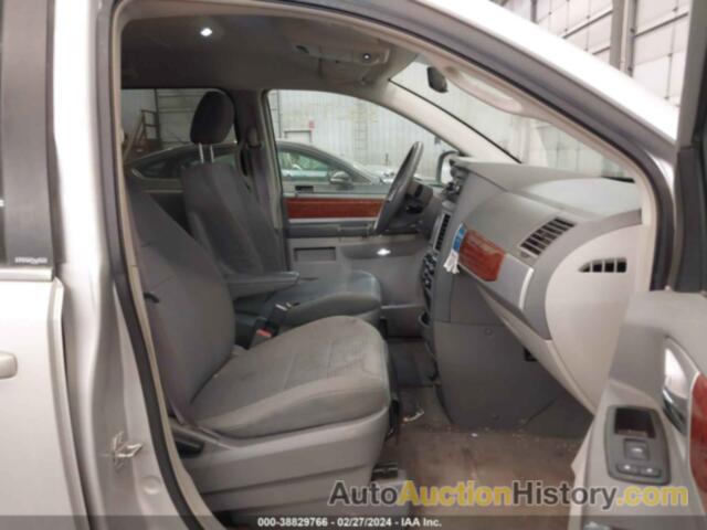 CHRYSLER TOWN & COUNTRY TOURING, 2A8HR54179R561378