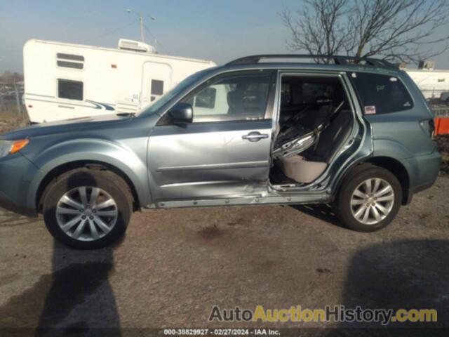 SUBARU FORESTER 2.5X PREMIUM, JF2SHADC1BH742778