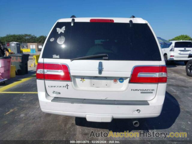 LINCOLN NAVIGATOR L, 5LMJJ3H53EEL05529