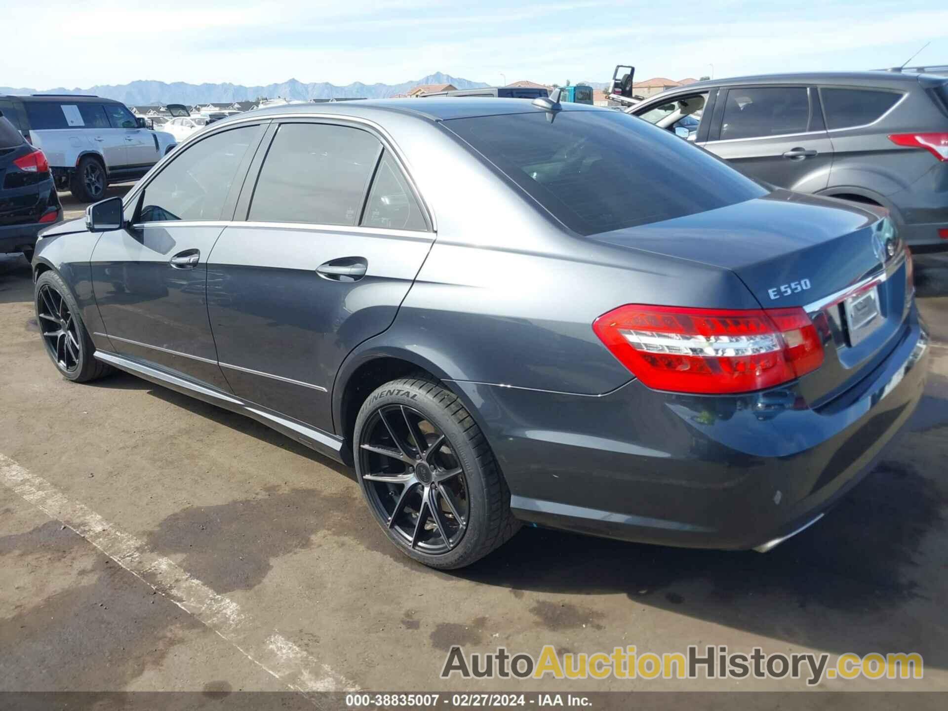 MERCEDES-BENZ E 550, WDDHF7CB7BA266352