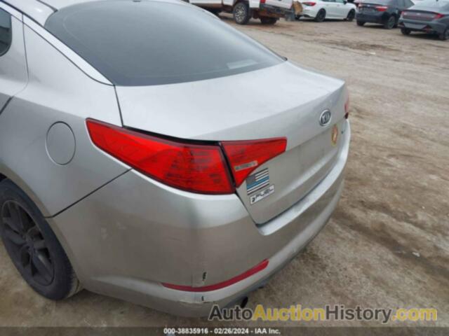 KIA OPTIMA LX, KNAGM4A7XC5279354