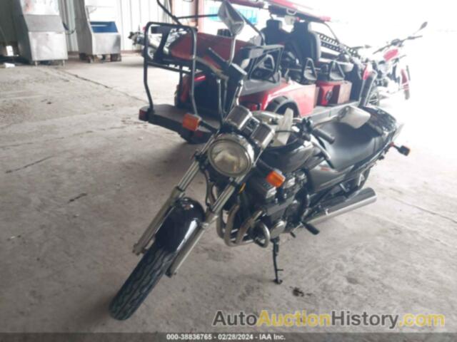 HONDA CB750, JH2RC3804XM700540