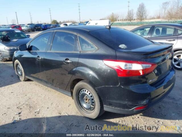 FORD FOCUS SE, 1FADP3F20DL327516