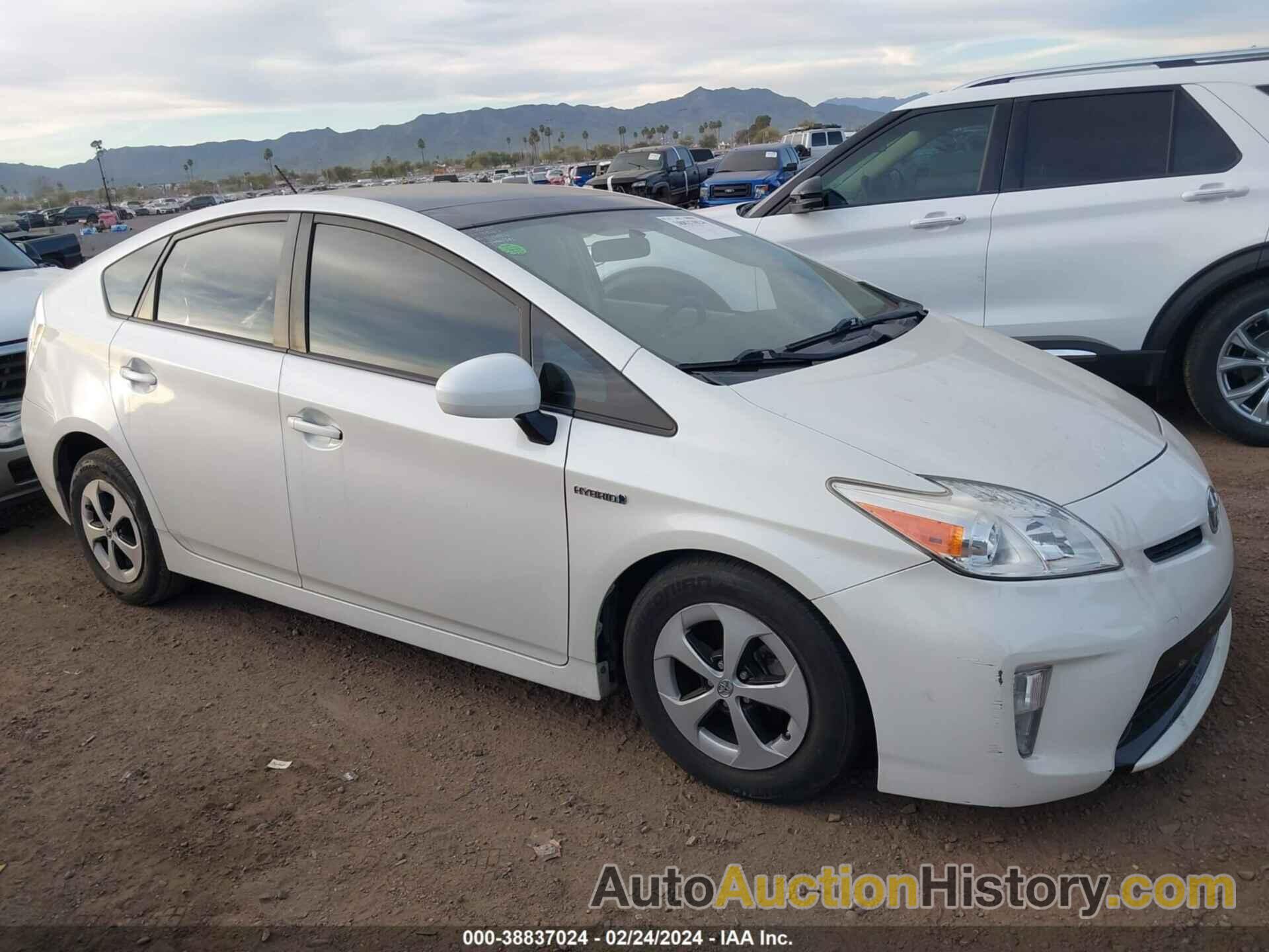 TOYOTA PRIUS, JTDKN3DU4F0408163