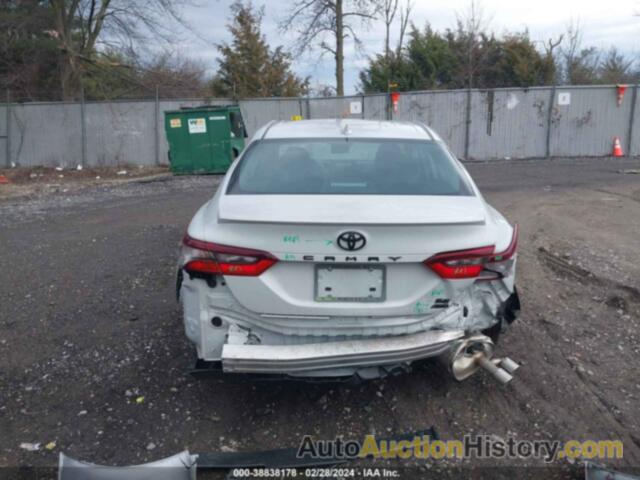 TOYOTA CAMRY SE, 4T1G11BK2RU108265