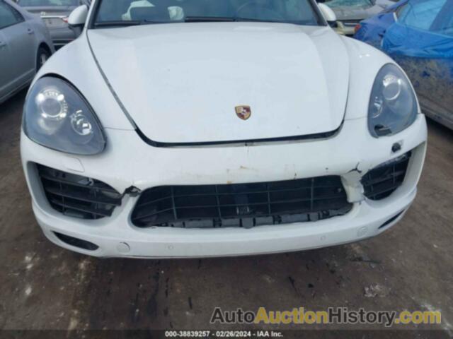 PORSCHE CAYENNE TURBO, WP1AC2A25CLA84695