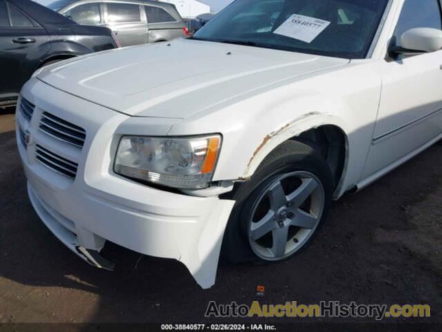 DODGE MAGNUM SXT, 2D4FV37VX8H246188