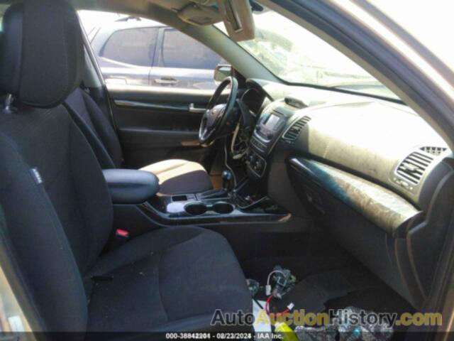 KIA SORENTO LX, 5XYKT3A69EG452681