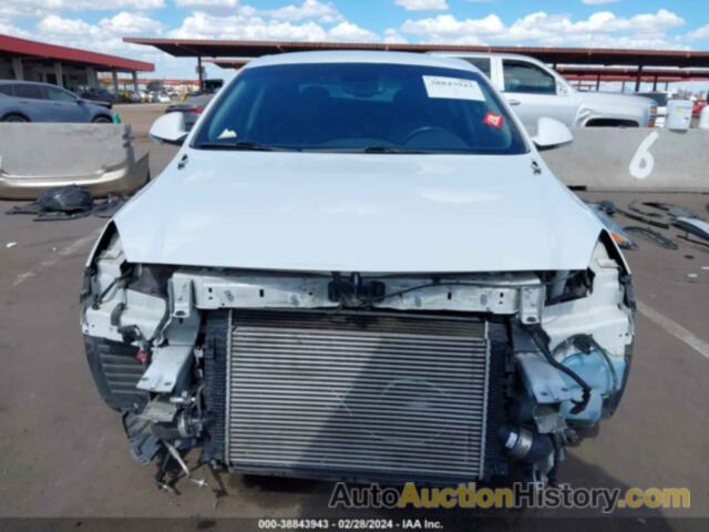 BUICK REGAL TURBO, 2G4GK5EX9G9154911