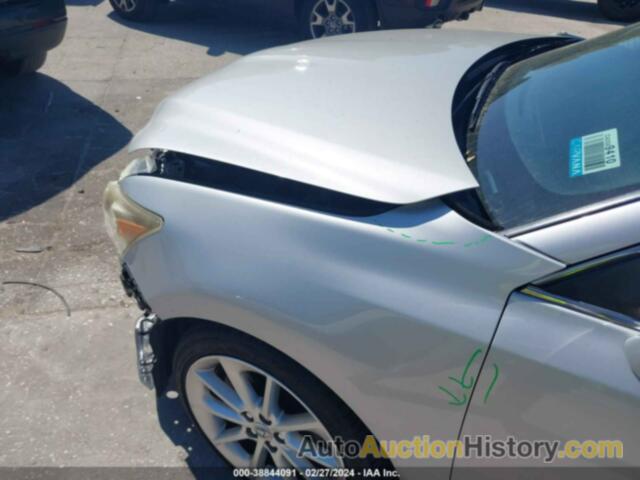 LEXUS CT 200H 200, JTHKD5BH0B2029744