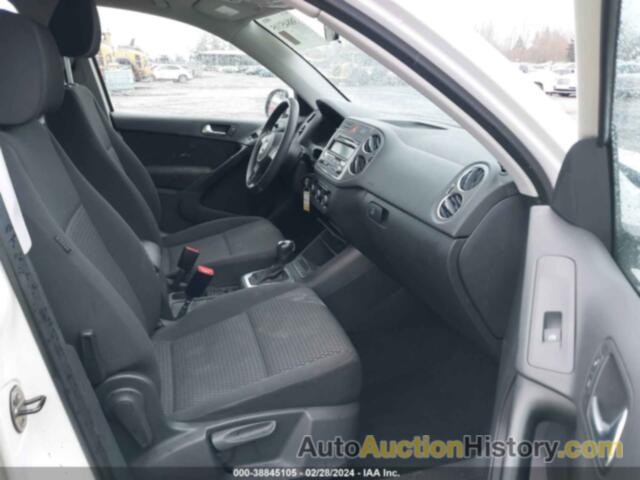 VOLKSWAGEN TIGUAN S, WVGAV7AX9BW525872