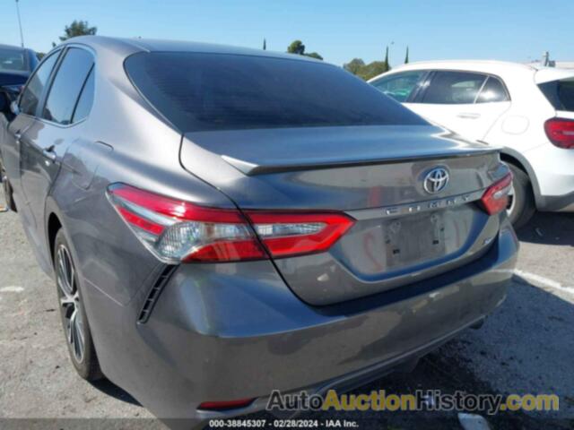 TOYOTA CAMRY SE, 4T1B11HK2JU640010