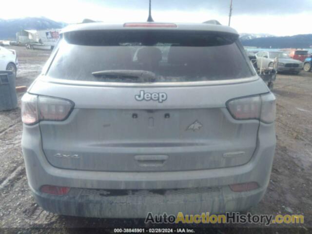 JEEP COMPASS LATITUDE LUX, 3C4NJDFB3NT191636