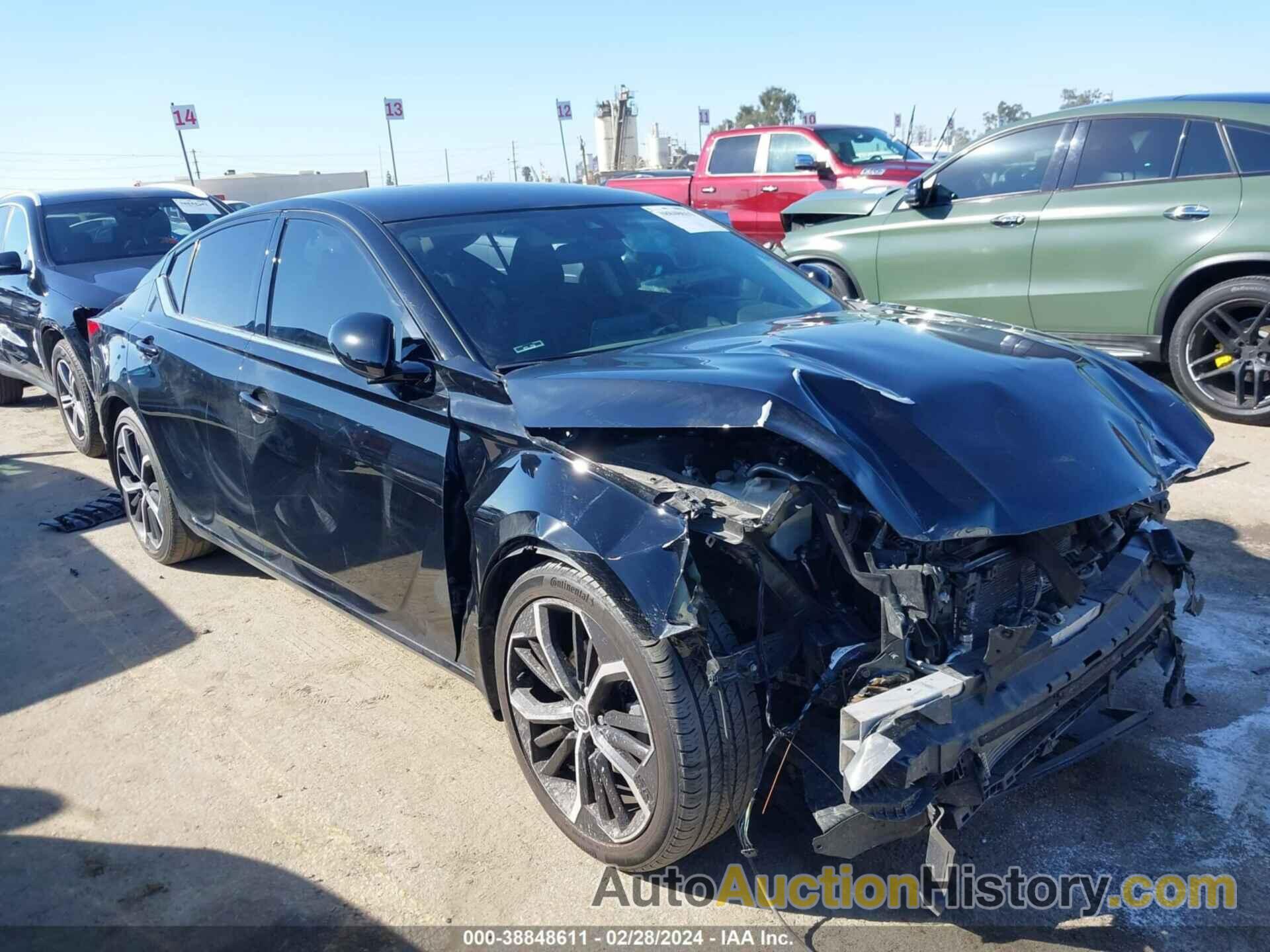 NISSAN ALTIMA SR, 1N4BL4CV2PN322110