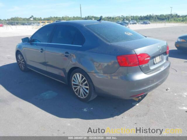 VOLKSWAGEN JETTA 2.5L SEL, 3VWLX7AJ6BM353445