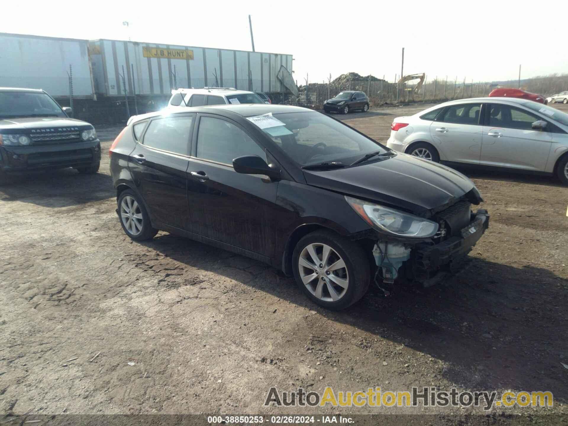 HYUNDAI ACCENT SE, KMHCU5AE3CU024634