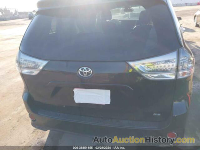 TOYOTA SIENNA SE PREMIUM 8 PASSENGER, 5TDXK3DC0FS683421