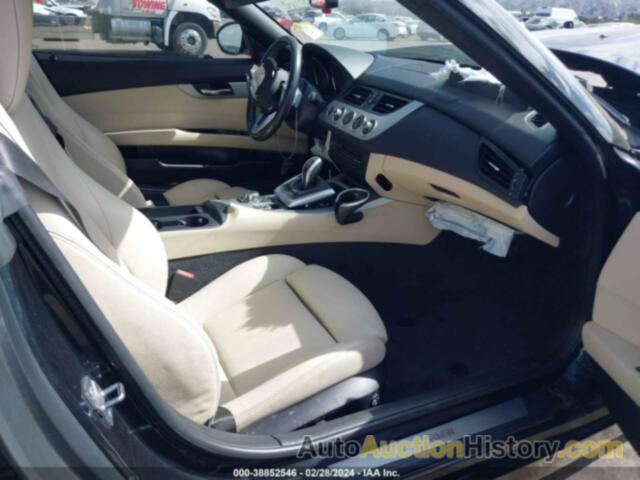 BMW Z4 SDRIVE35I, WBALM73599E351228