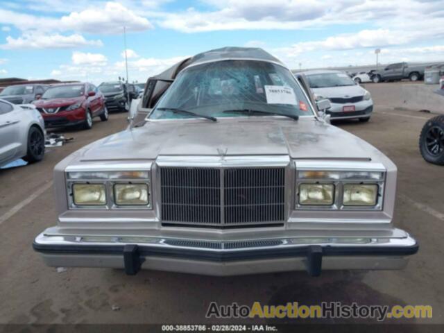 CHRYSLER FIFTH AVENUE, 1C3BF66P5JW130129