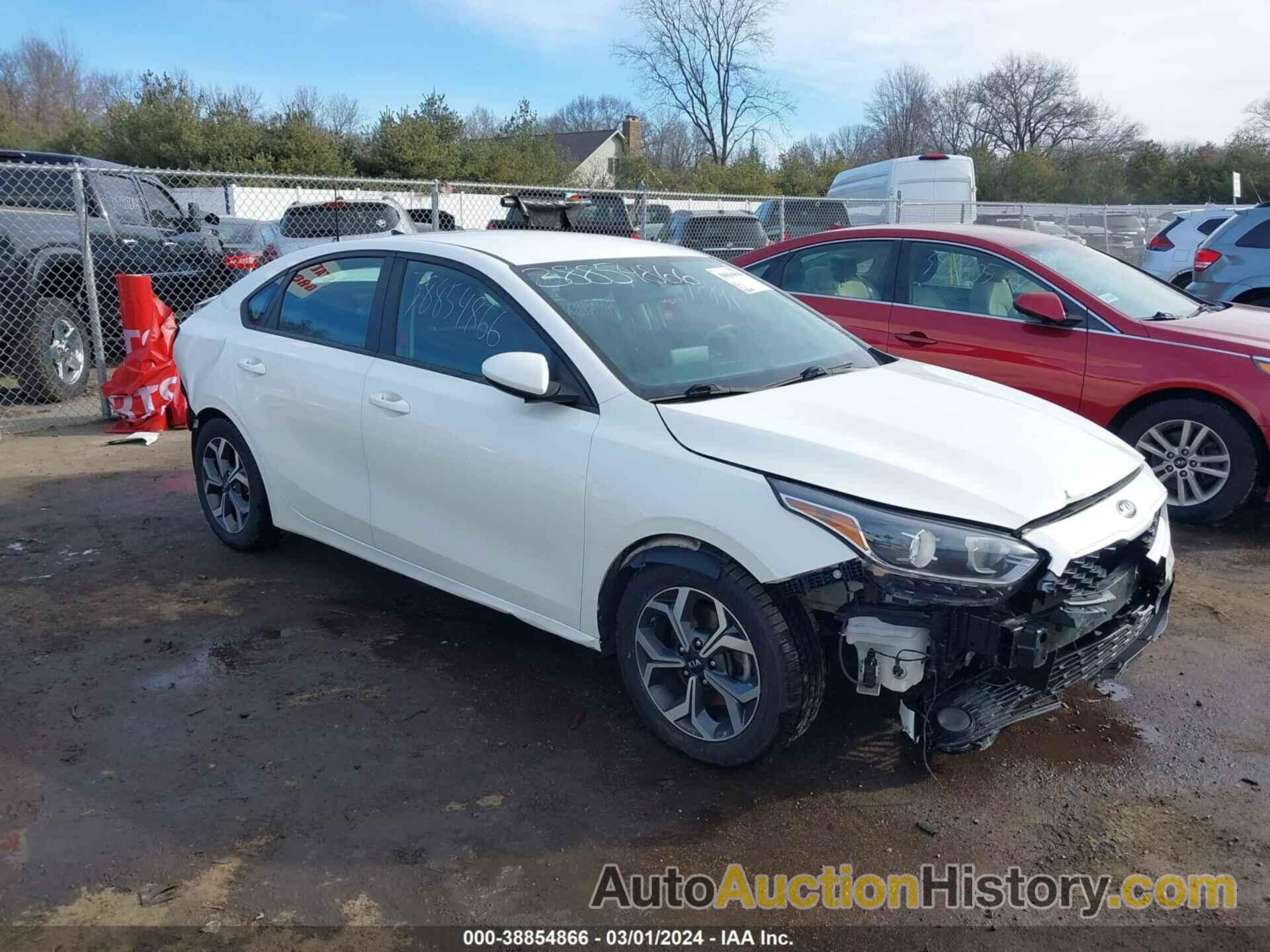 KIA FORTE LXS, 3KPF24AD7LE141155