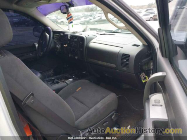 CHEVROLET SILVERADO C1500, 3GCEC13J18G108464