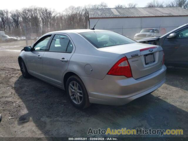 FORD FUSION S, 3FAHP0GA2CR243526