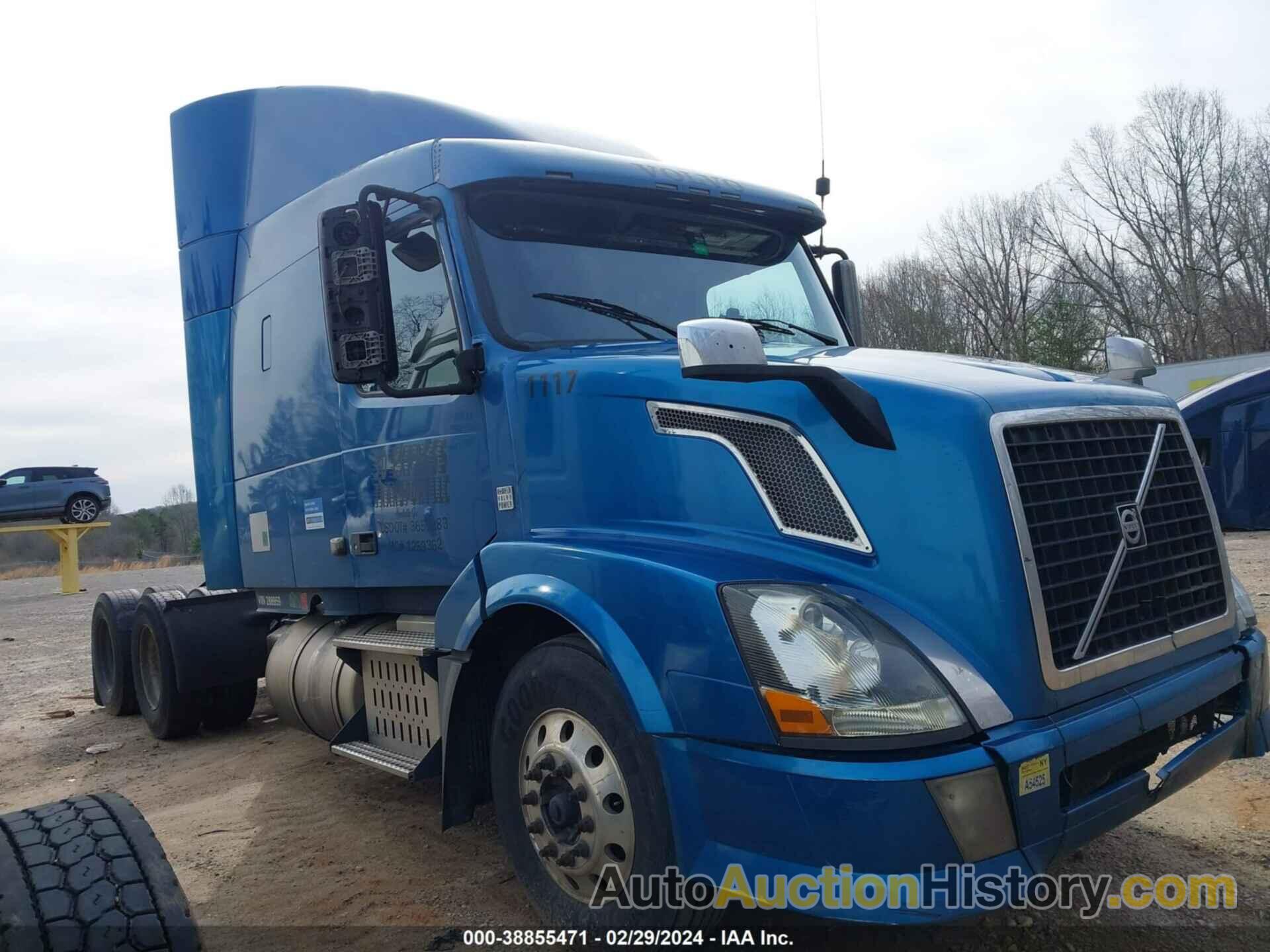 VOLVO VN, 4V4NC9EH3AN288959