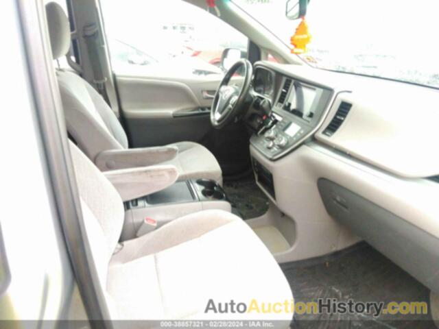 TOYOTA SIENNA LE, 5TDKZ3DC4HS841610