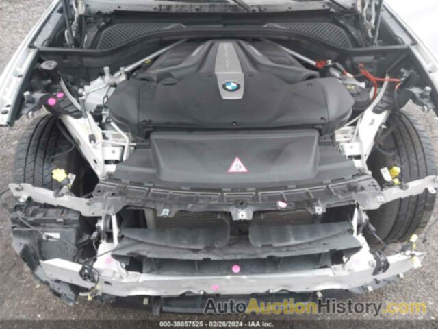 BMW X5 XDRIVE50I, 5UXKR6C57J0U14112