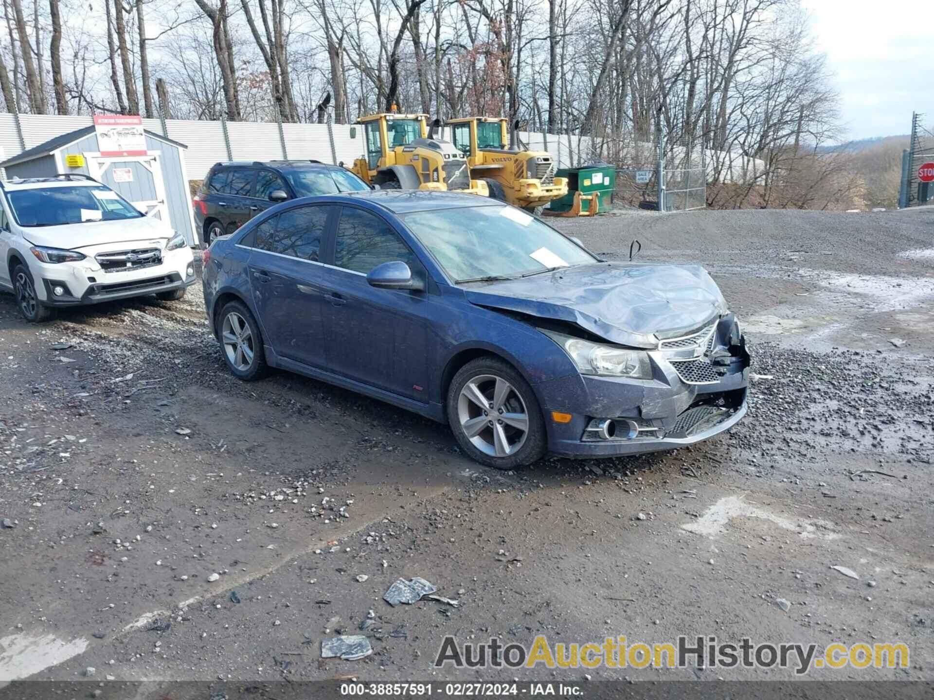 CHEVROLET CRUZE 2LT AUTO, 1G1PE5SBXD7328298