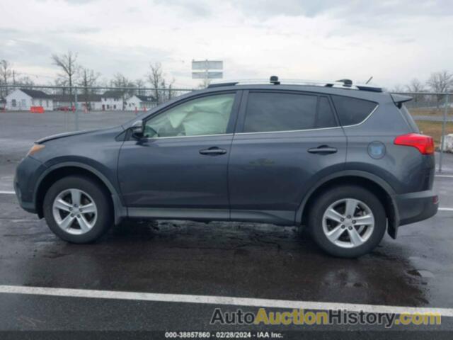 TOYOTA RAV4 XLE, JTMRFREV7DD003555