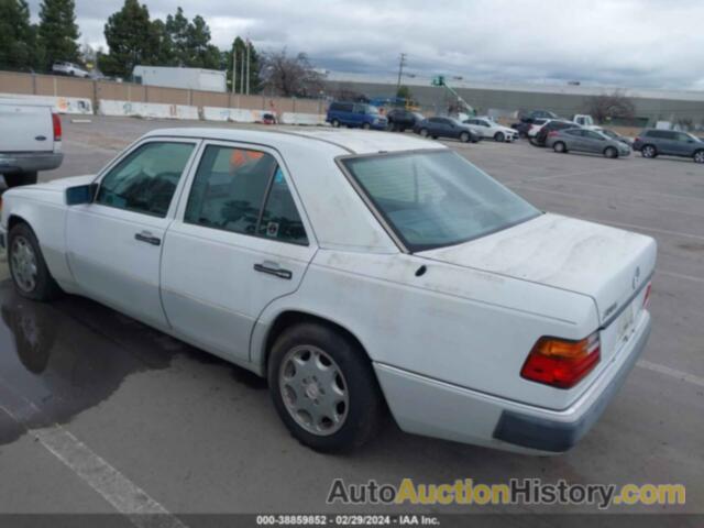 MERCEDES-BENZ 300 E, WDBEA30D4NB560606