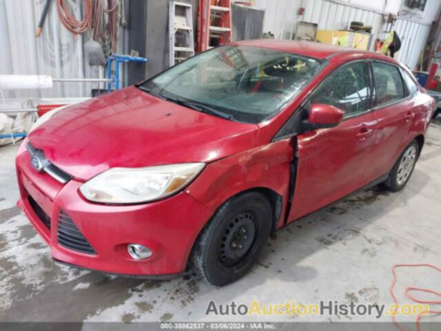 FORD FOCUS SE, 1FAHP3F22CL456518