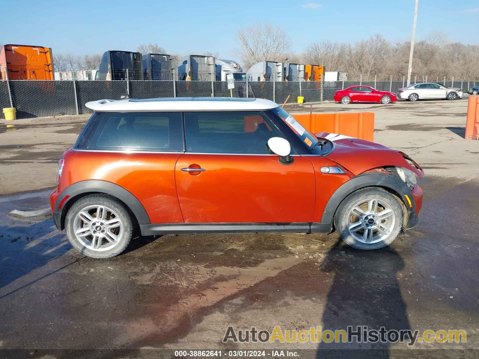 MINI COOPER S, WMWSV3C53BTY10255