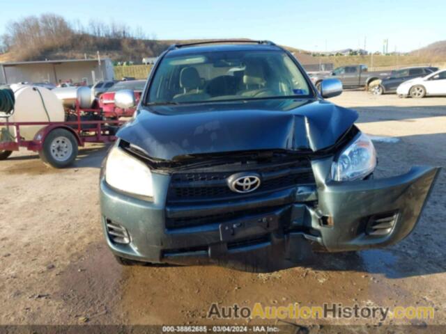 TOYOTA RAV4, 2T3BF4DV7BW135611