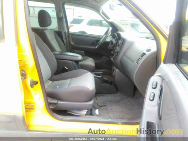 FORD ESCAPE XLS, 1FMCU92103KD10911