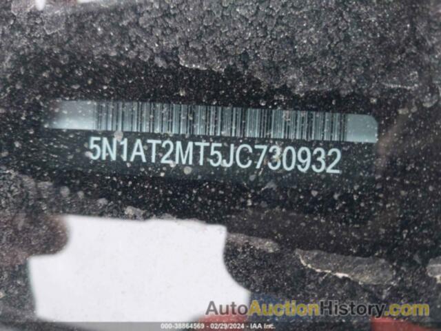 NISSAN ROGUE S, 5N1AT2MT5JC730932