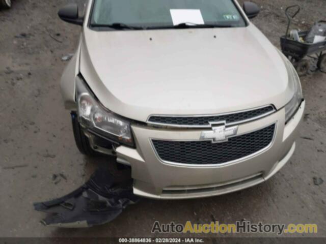 CHEVROLET CRUZE LS AUTO, 1G1PA5SG1D7303796