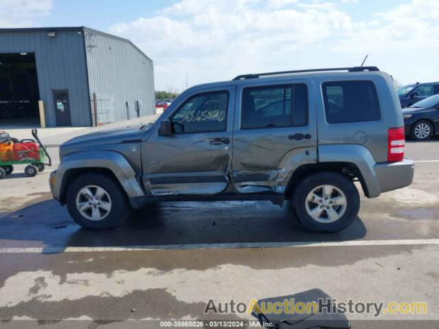 JEEP LIBERTY SPORT, 1C4PJMAK4CW153226