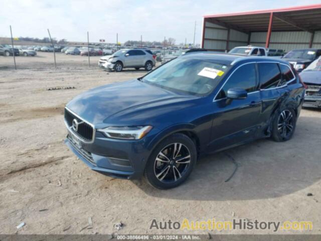 VOLVO XC60 T6 MOMENTUM, YV4A22RK5K1366495