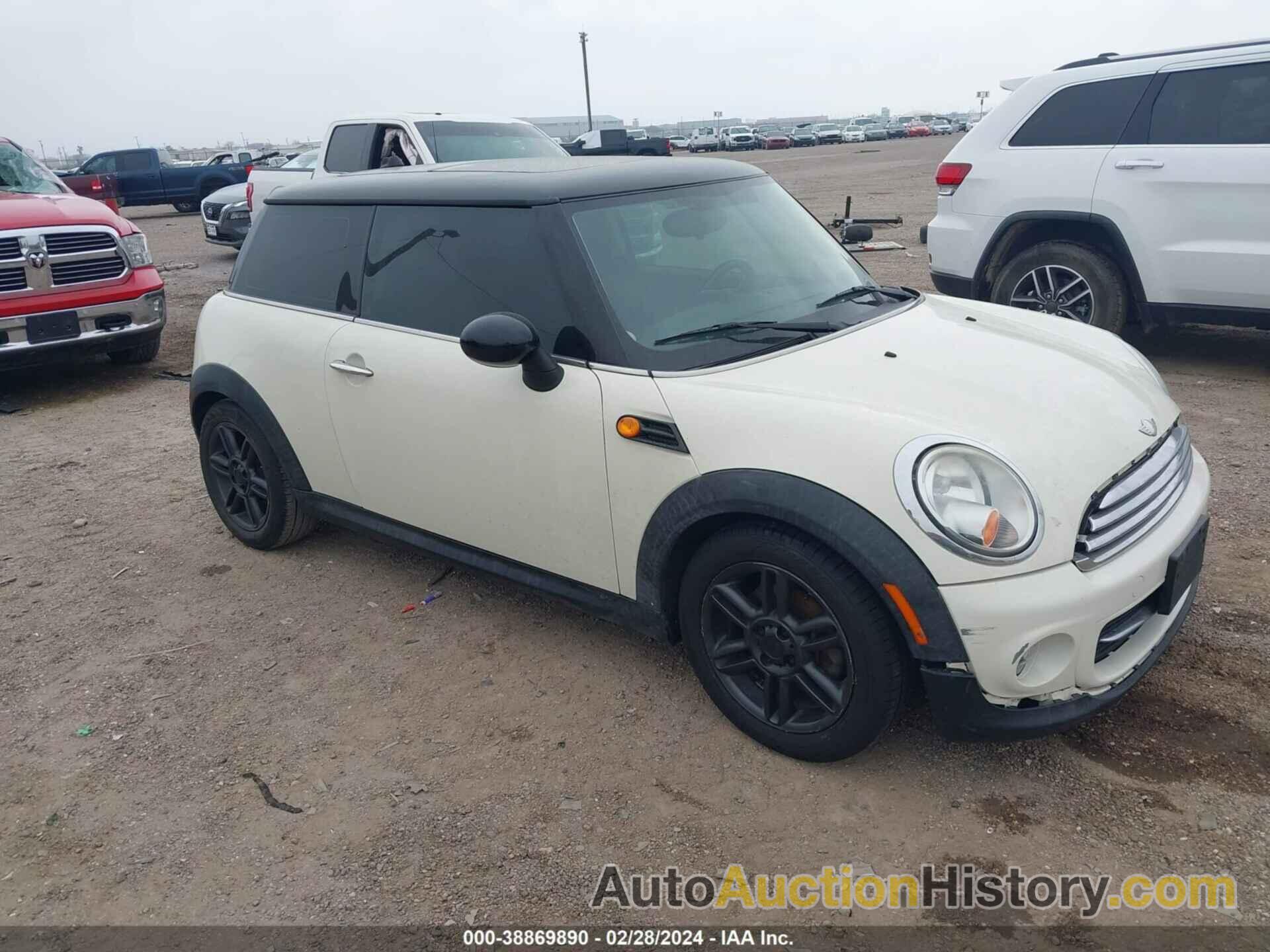 MINI COOPER, WMWSU3C59BT097901