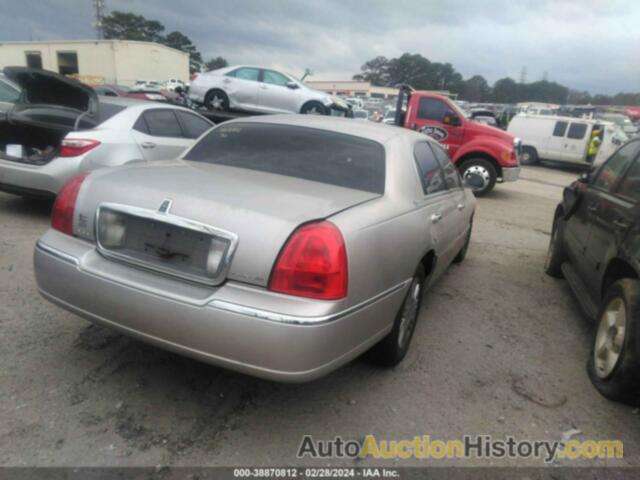 LINCOLN TOWN CAR SIGNATURE LIMITED, 2LNHM82VX8X640997