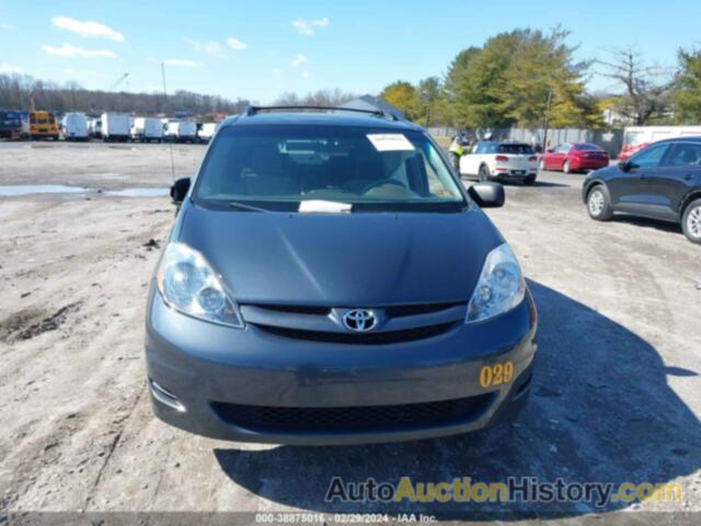 TOYOTA SIENNA LE, 5TDZK23C09S258435