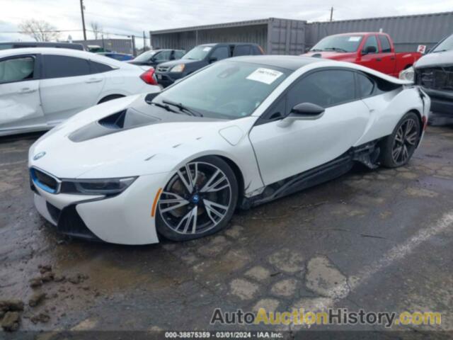 BMW I8, WBY2Z2C55GV675212