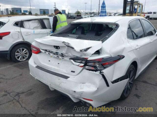 TOYOTA CAMRY SE, 4T1G11AK2NU066739