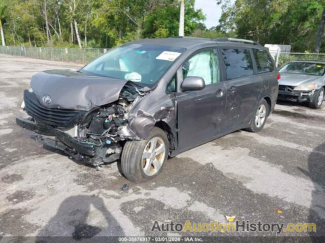 TOYOTA SIENNA LE V6 8 PASSENGER, 5TDKK3DCXCS178007