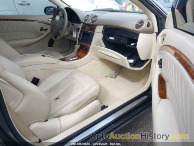 MERCEDES-BENZ CLK 350, WDBTK56F48T091783